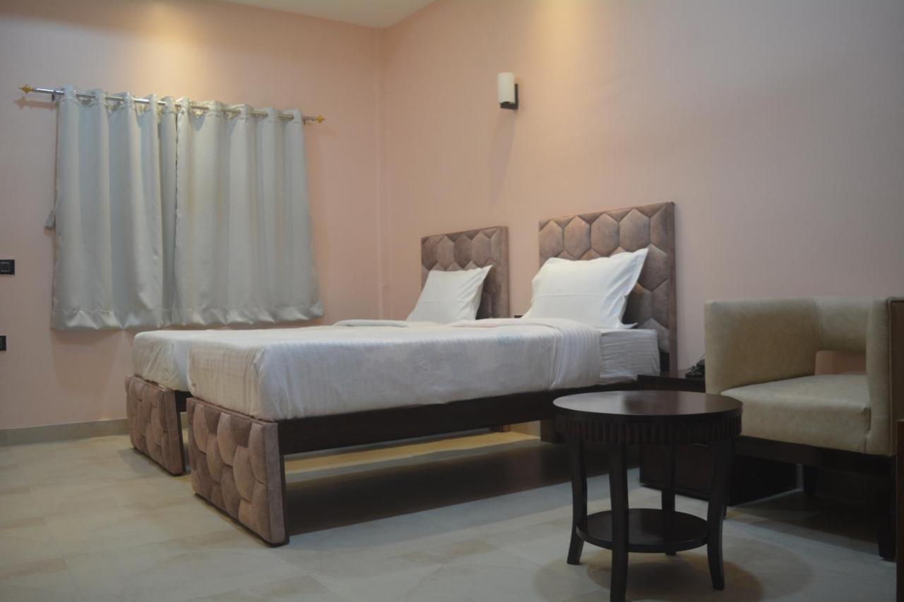 Maharaja Hotel & Banquet Darbhanga Esterno foto