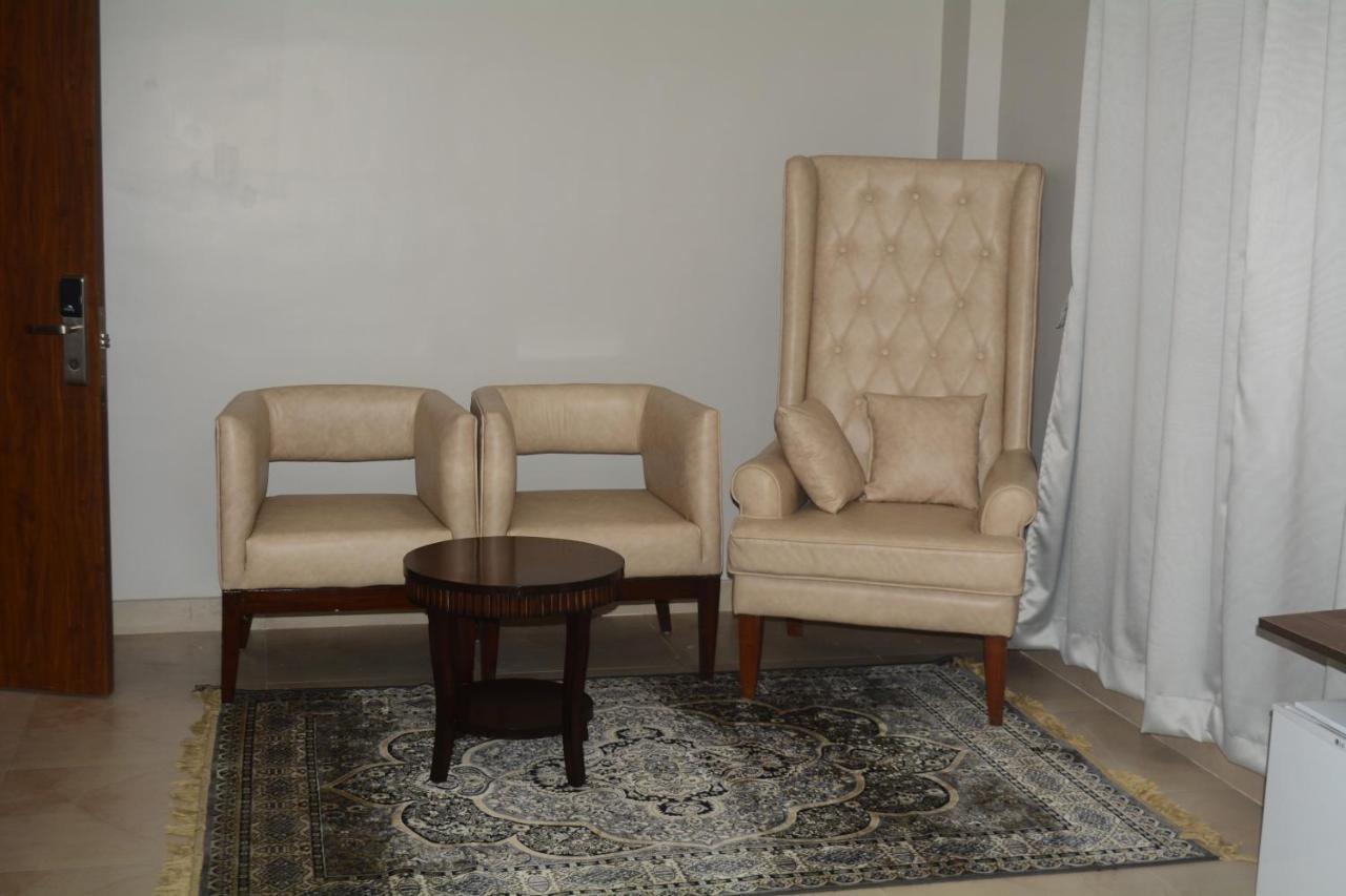 Maharaja Hotel & Banquet Darbhanga Esterno foto
